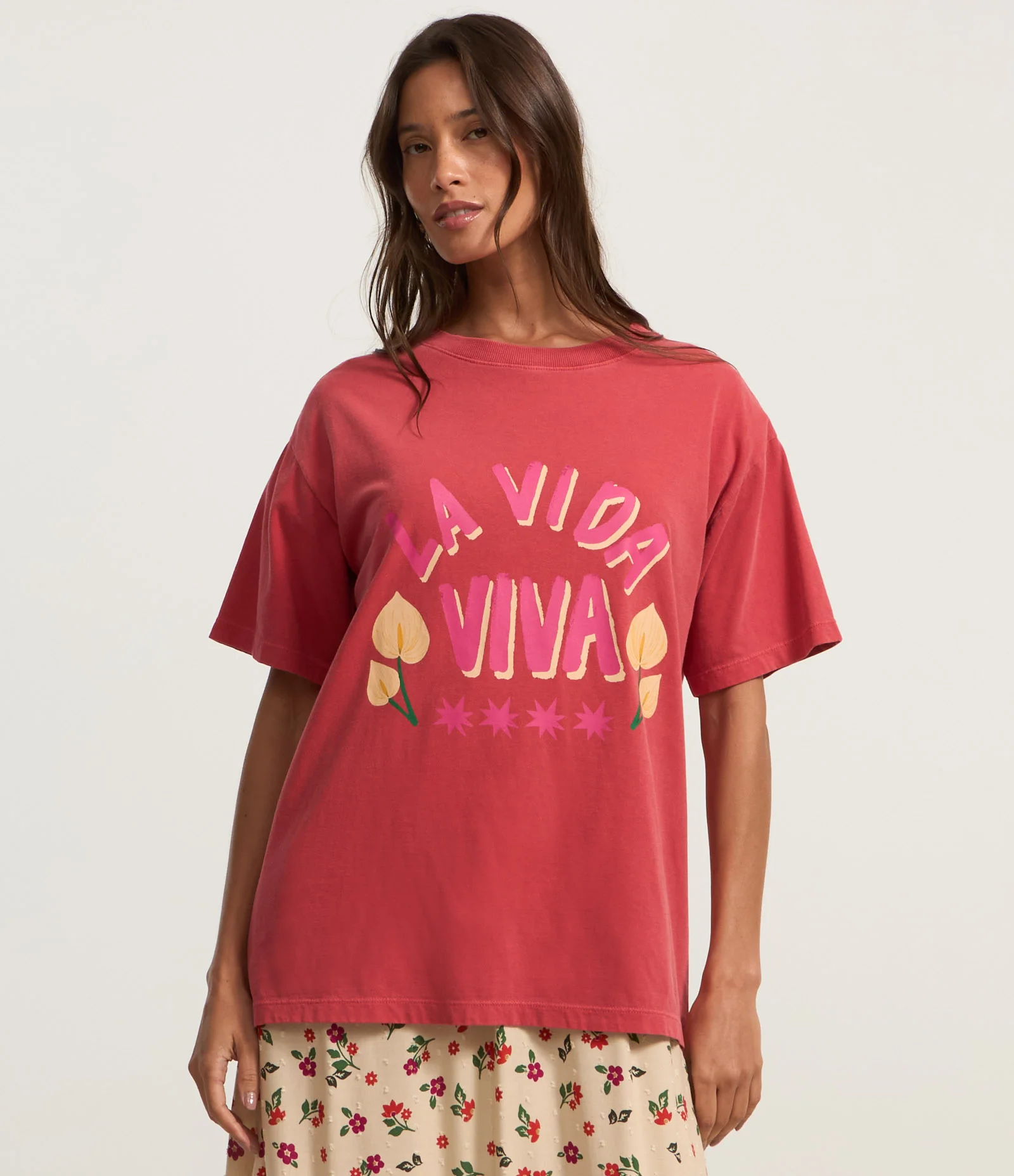 Camiseta em Algodão Estampa La Vida Viva Vermelho Alaranjado 2