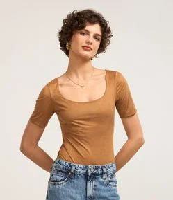 Body em Suede com Decote Redondo