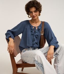 Blusa em Viscose Twill e Babados Frontais