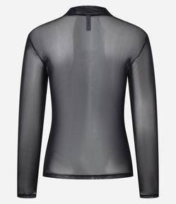 Blusa em Tule com Transparência e Gola Alta