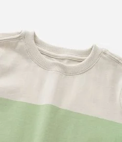 Camiseta Infantil com Estampa Bloco de Cores - Tam 1 a 6 Anos