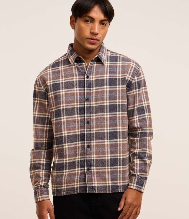 Camisa em Flanela com Estampa Xadrez