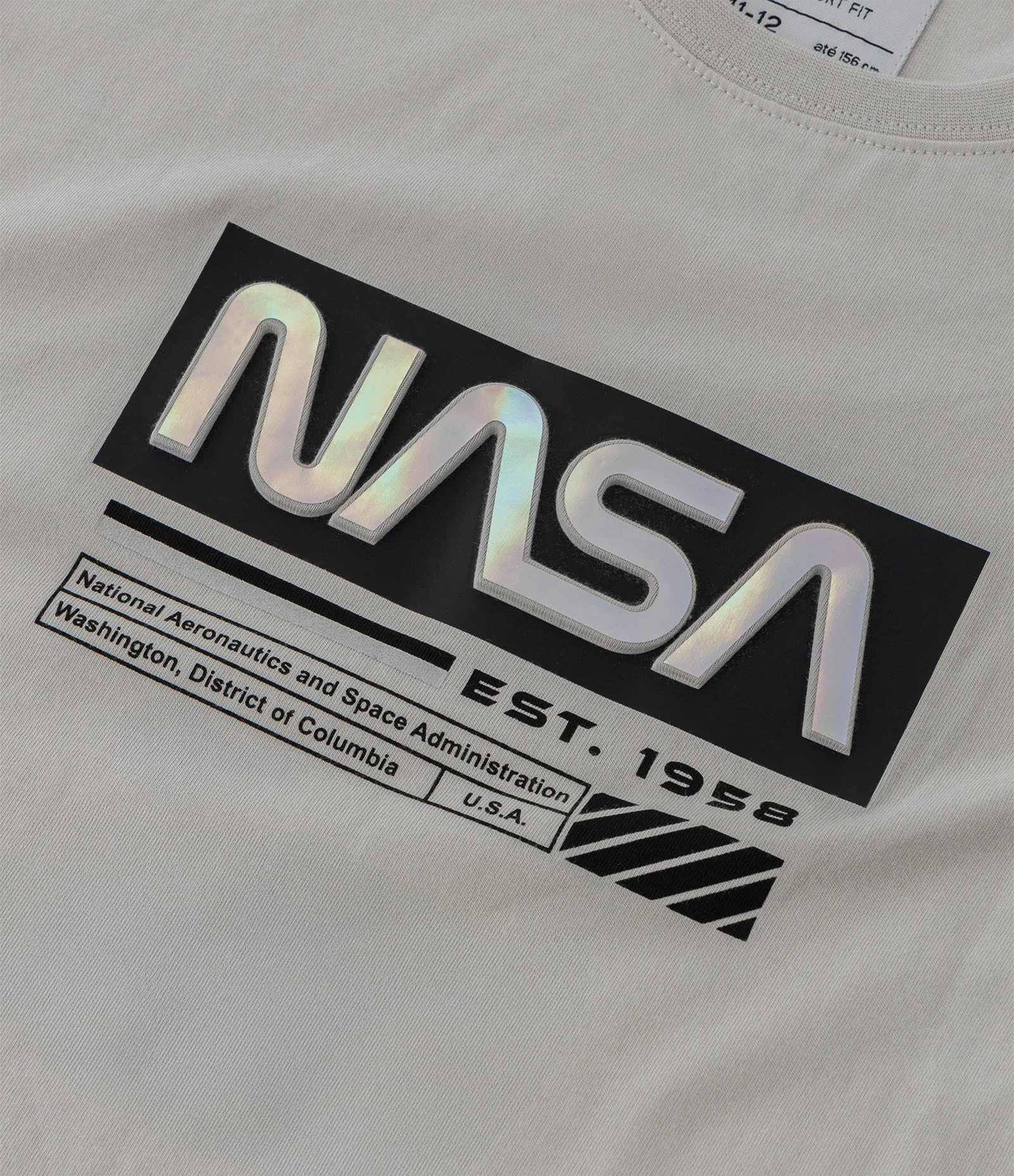 Camiseta Infantil com Estampa Relevo Holográfico NASA - Tam 5 a 14 Anos Cinza/Preto 5