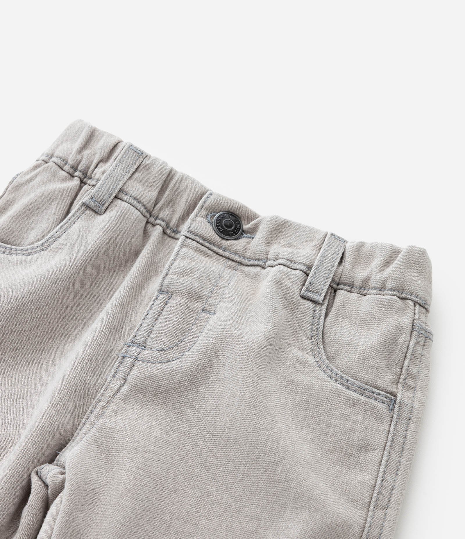 Calça Reta Infantil em Jeans -Tam 1 a 6 Anos Cinza 3