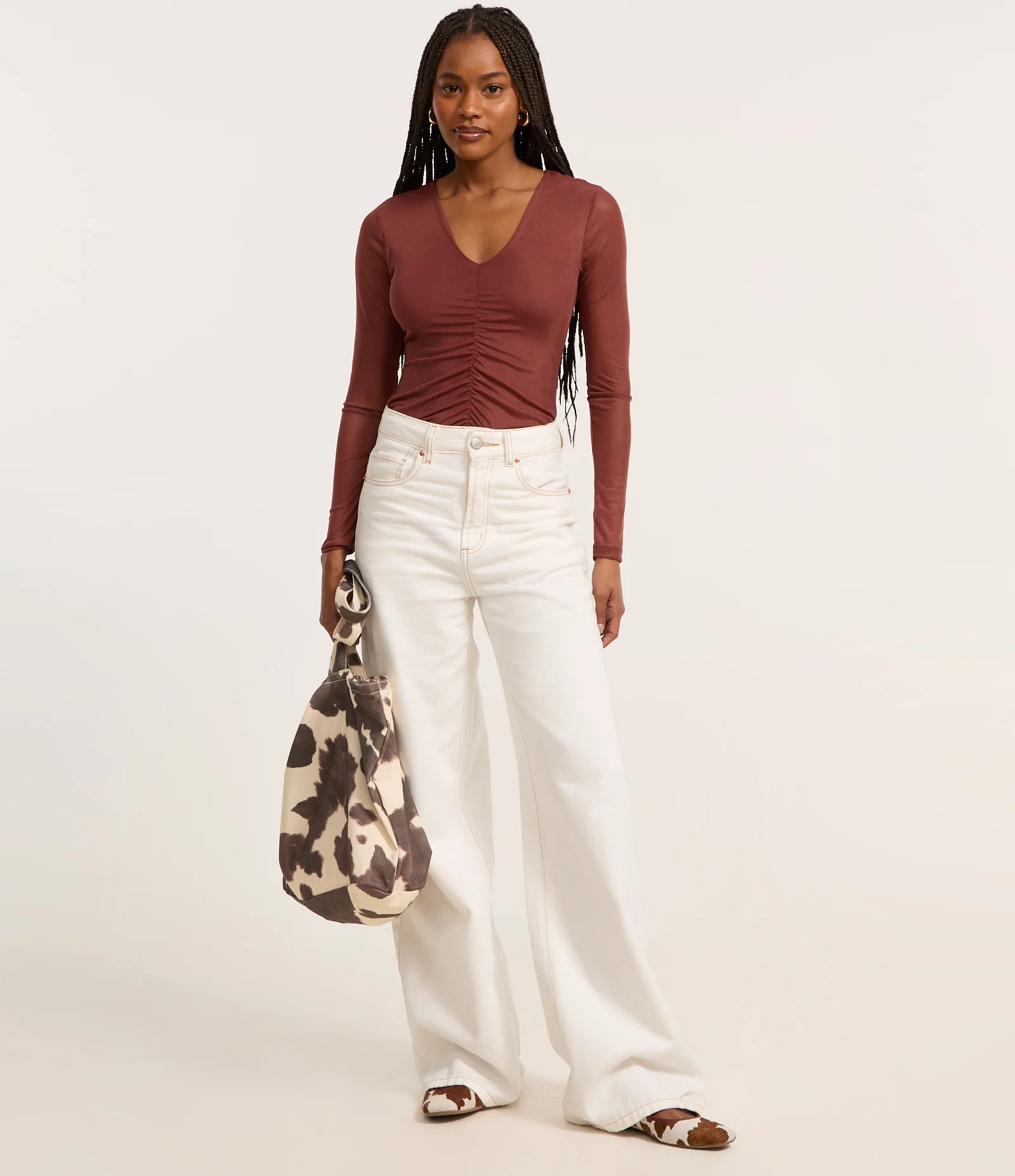 Body em Tule com Franzido Frontal e Manga Transparente Marrom 2