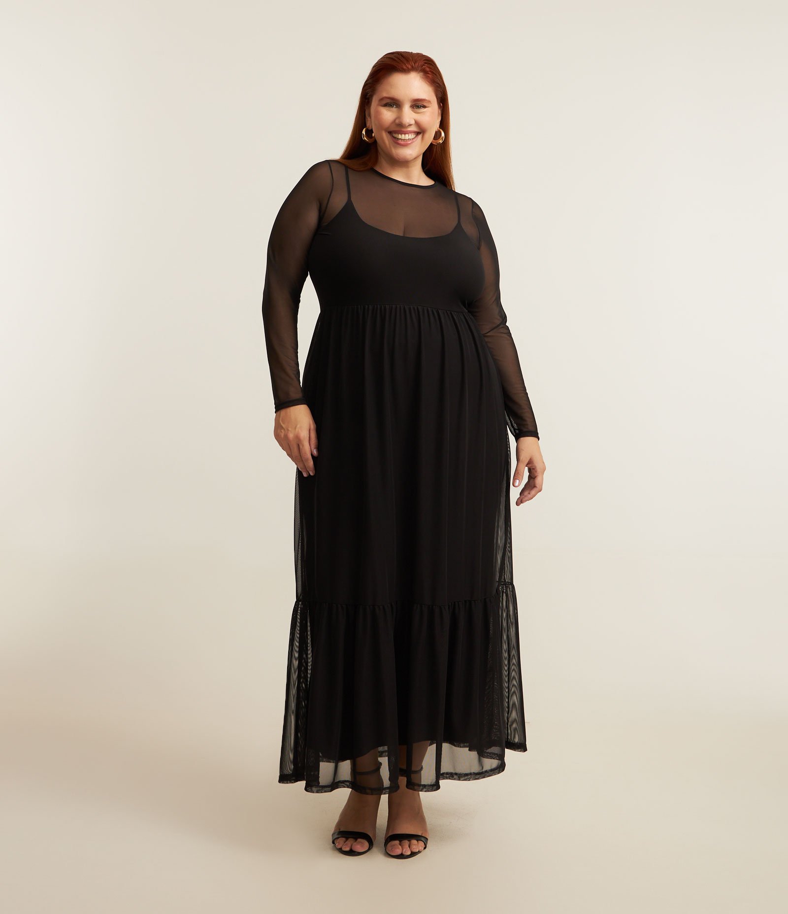 Vestido Midi Tule Sobreposto com Babados Curve & Plus Size Preto 1