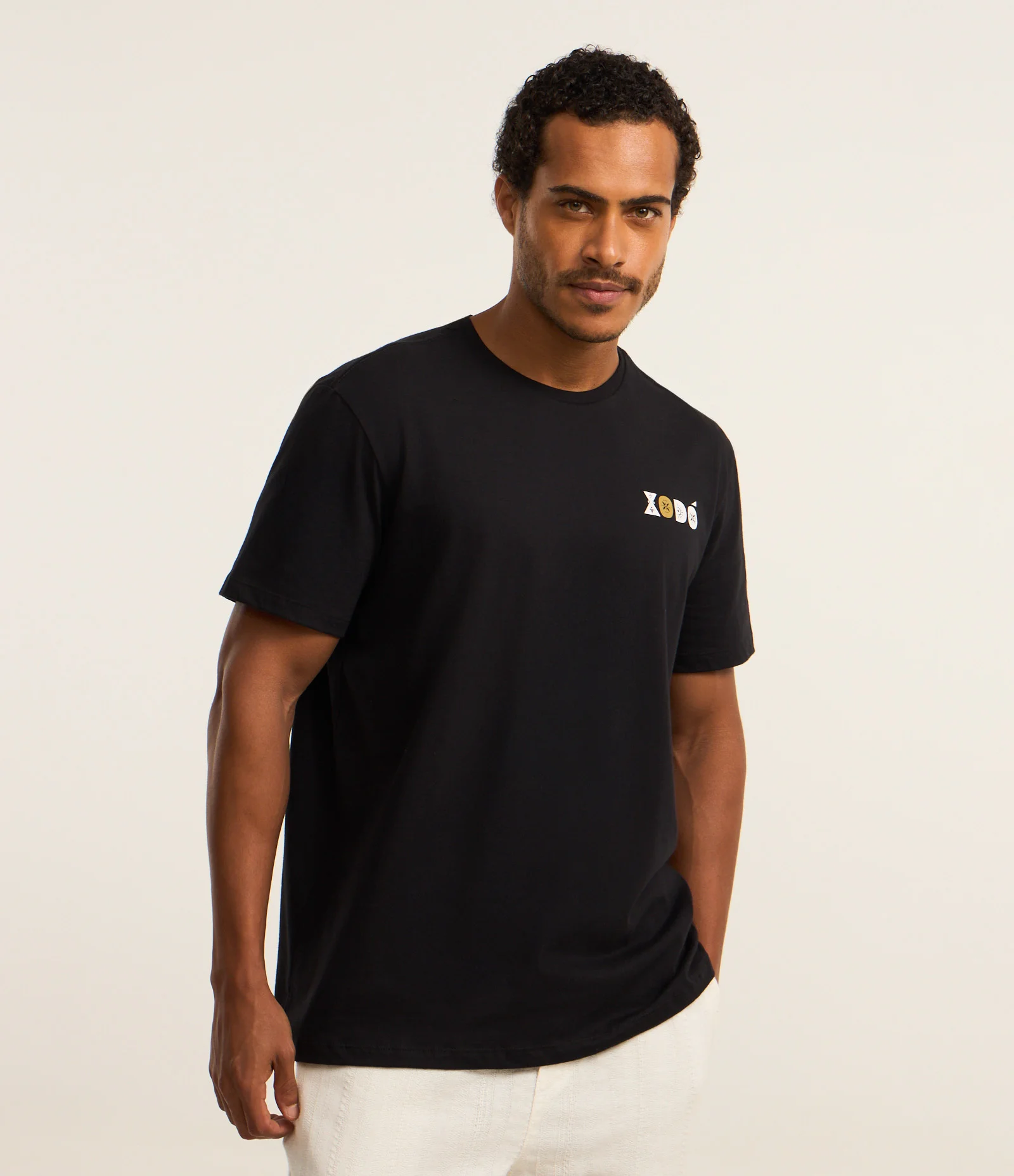 Camiseta Comfort em Algodão com Estampa Xodó Preto 1