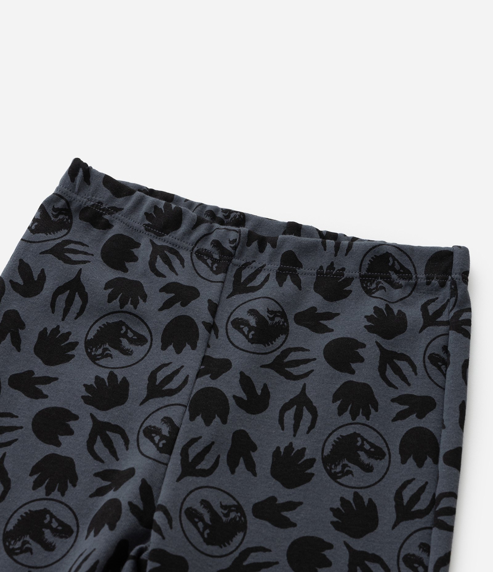 Pijama Infantil com Estampa Jurassic World - Tam 6 a 14 Anos Bege/Cinza 10