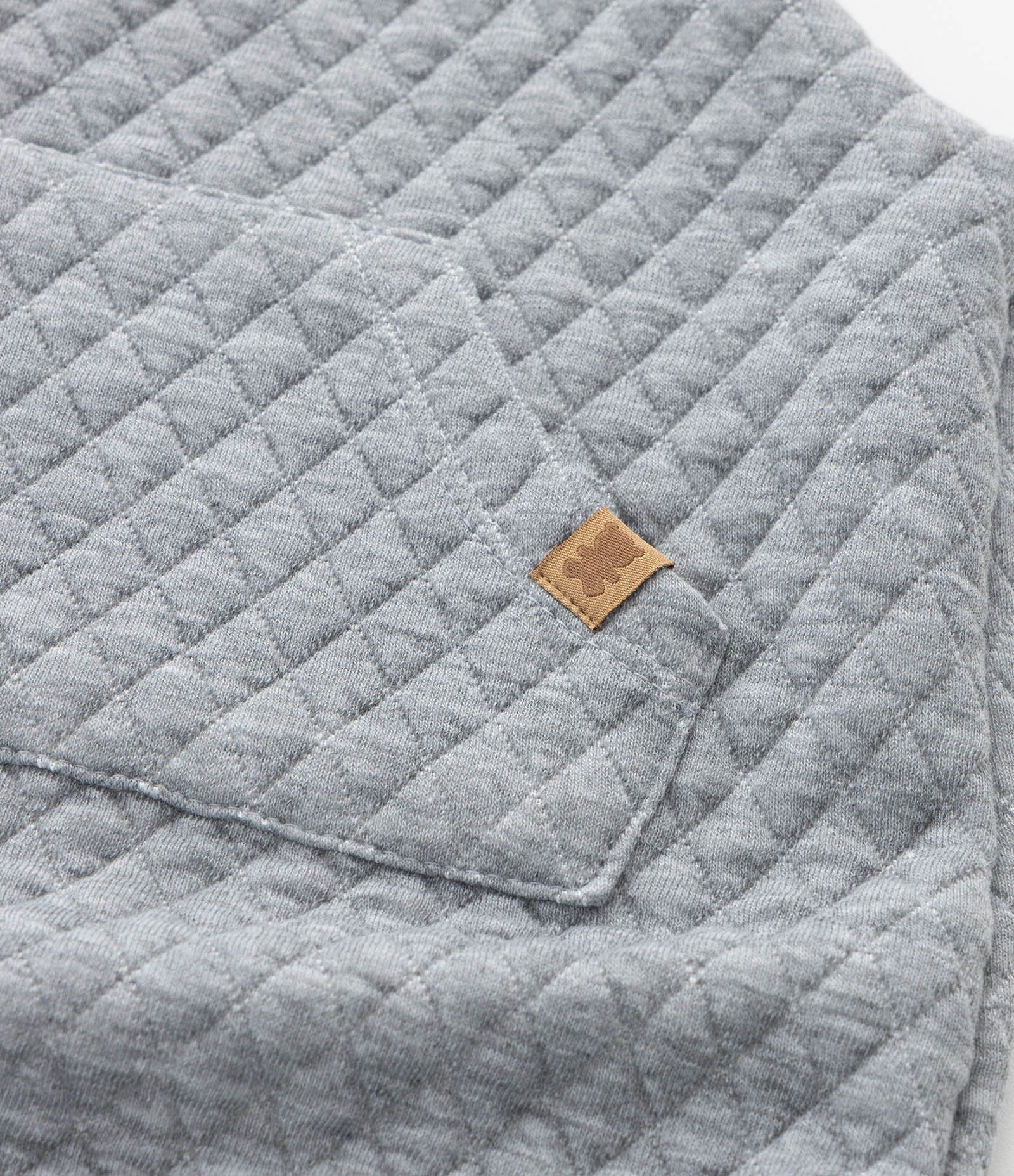 Jardineira Infantil com Textura Matelassê - Tam 0 a 18 meses Cinza 7