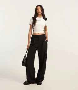 Calça Reta Alfaiatada com Passantes e Elástico no Cós