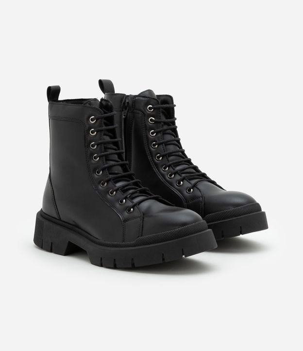 Bota Coturno em Pu com Sola Tratorada
