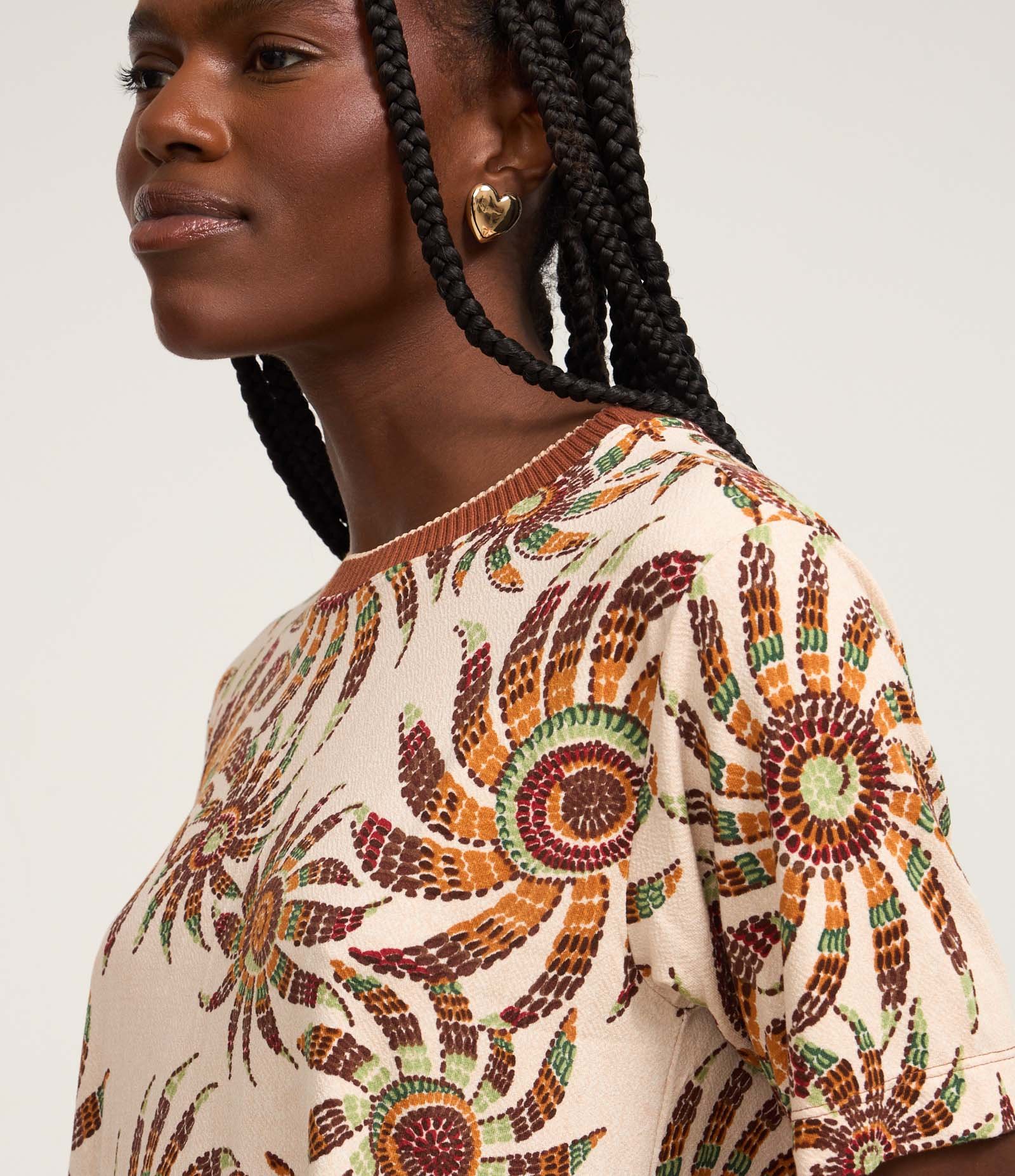 Blusa Cropped com Gola Retilínea e Estampa Floral Off White 3