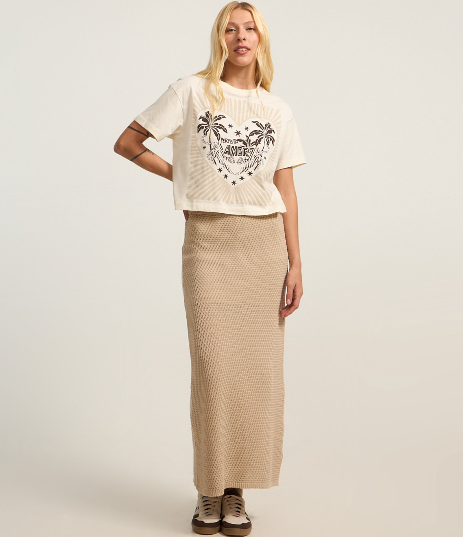 Blusa T-shirt Curta em Algodão com Estampa Perfeito Amor Snow White 2