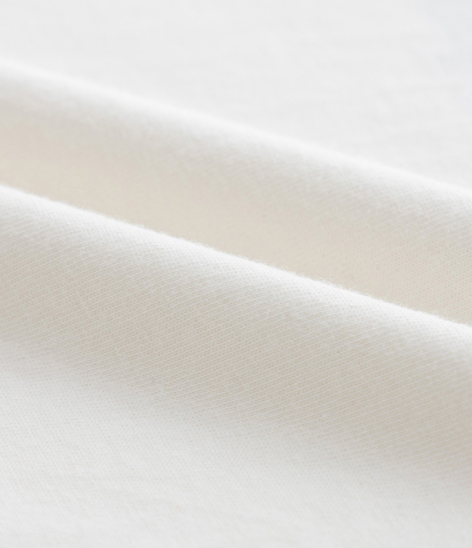 Camiseta Alongada Estampada Olivia Rodrigo Curve & Plus Size Off White 6