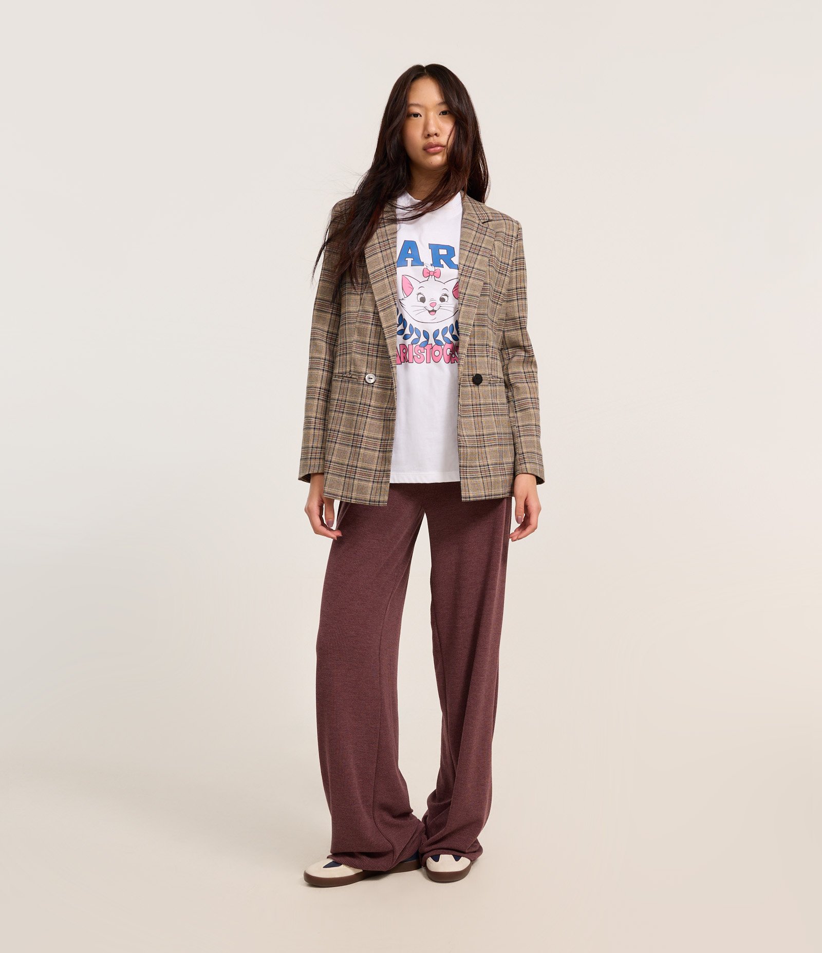 Calça Flare Canelada com Amarração no Cós Vinho 1