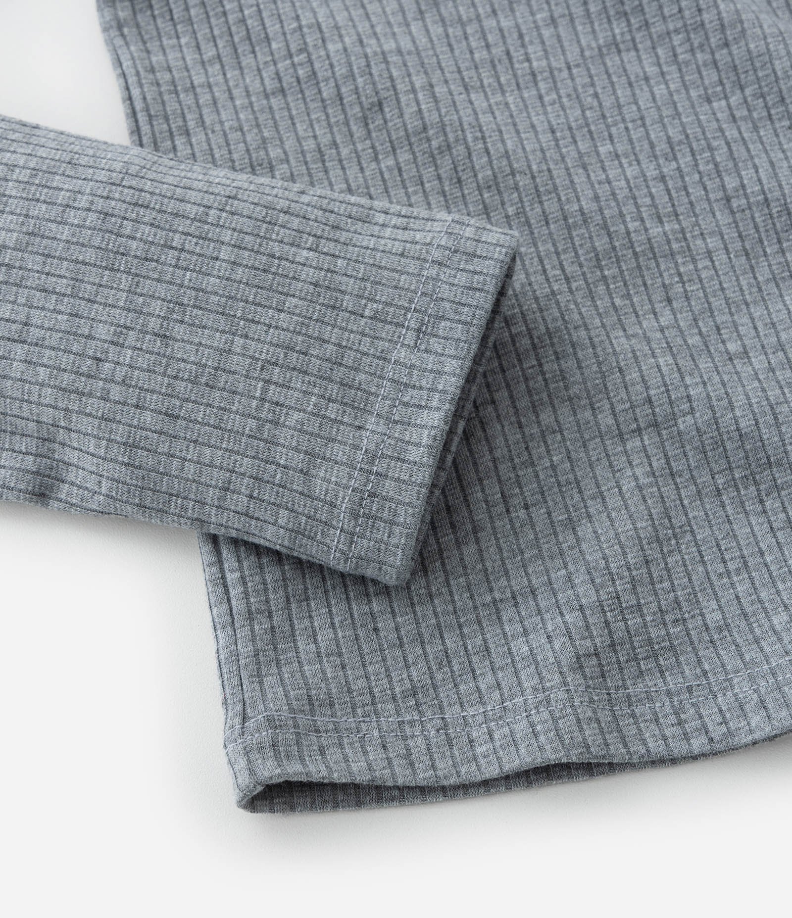 Blusa infantil em Ribana com Abertura e Lacinhos - Tam 5 a 14 Anos Cinza 4