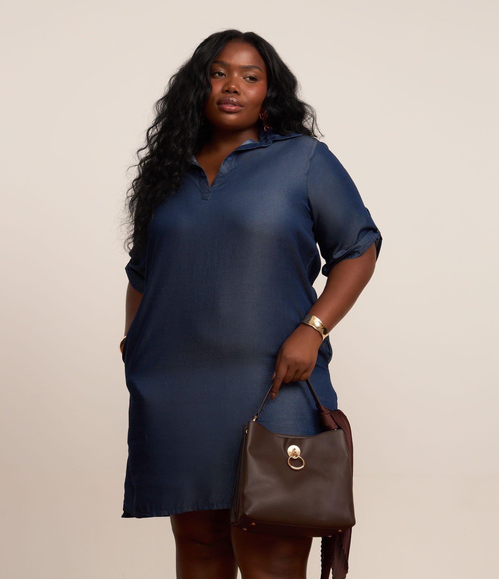 Vestido Chemise Jeans com Bolsos Curve & Plus Size Azul Marinho 1