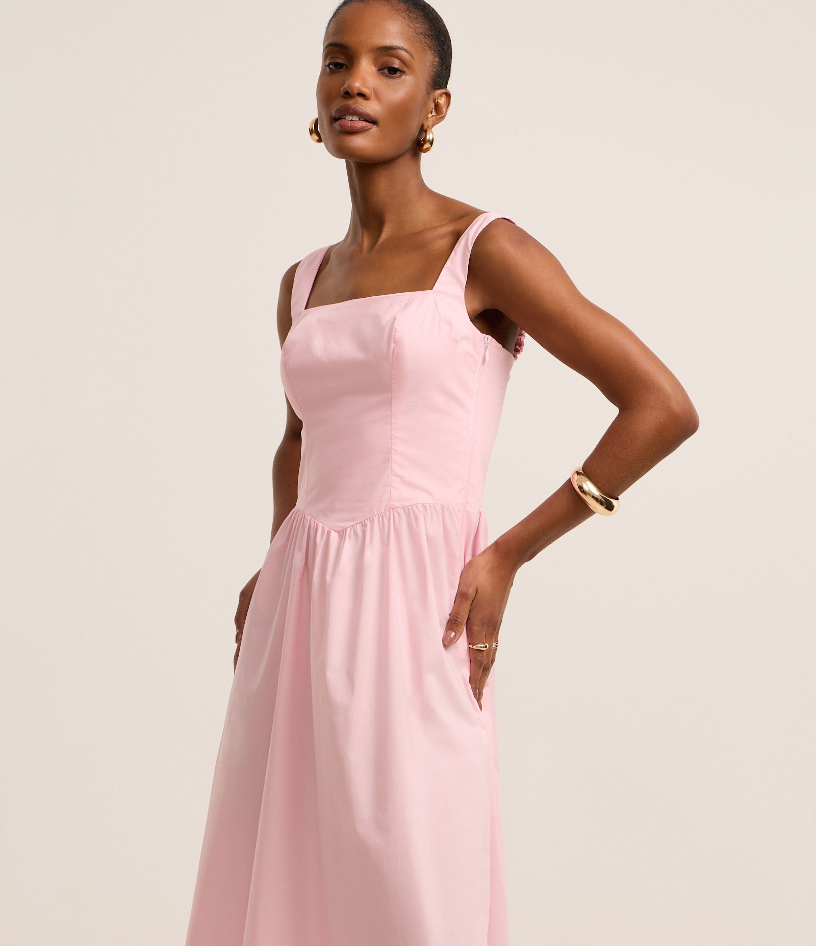 Vestido Evasê Midi em Tricoline com Lastex nas Costas 1