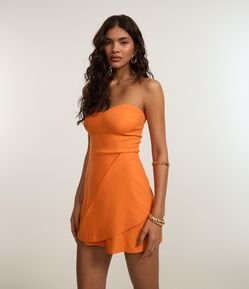 Macaquinho em Bengaline com Saia Sobreposta e Assimétrica