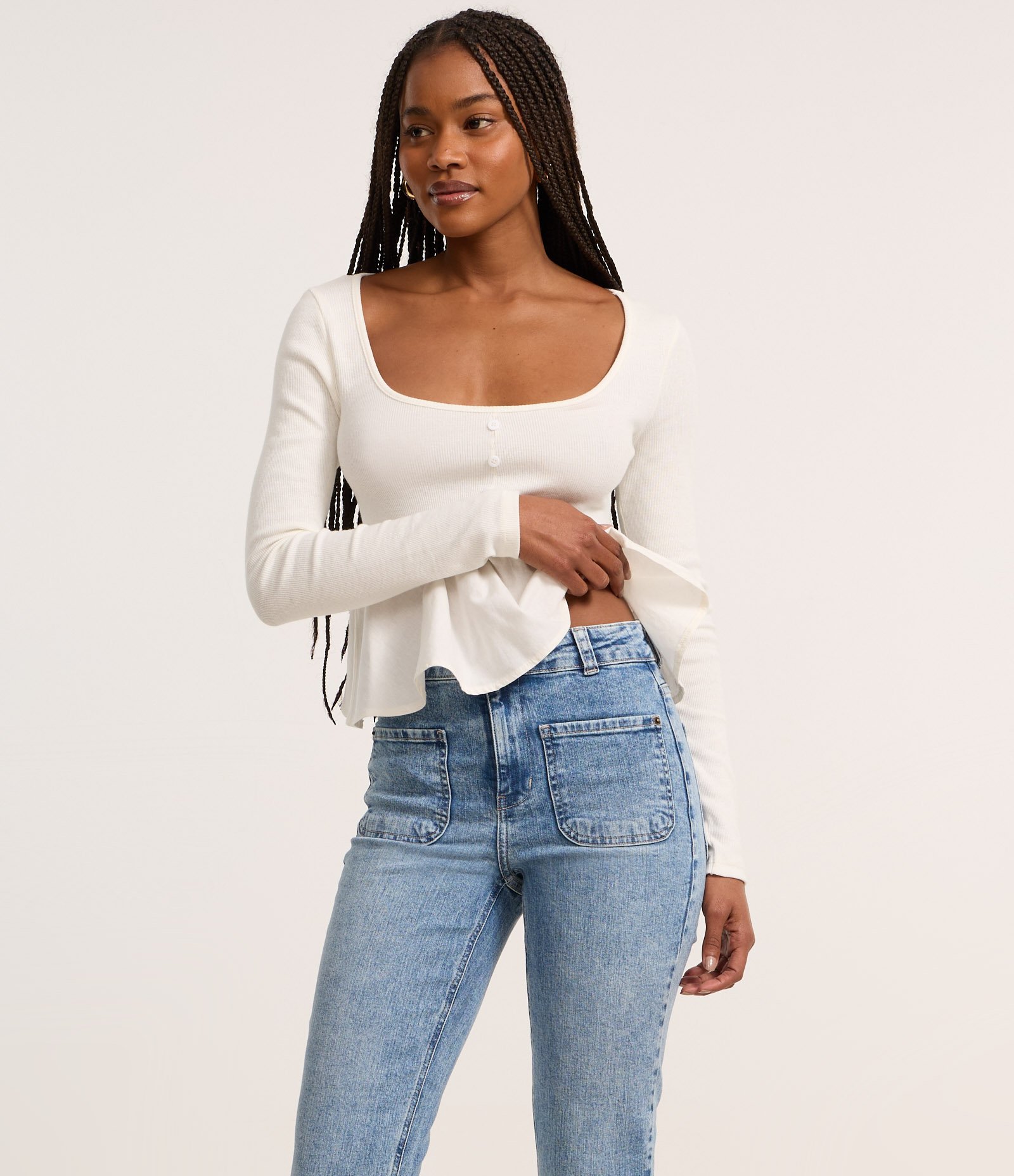 Calça Boot Cut em Jeans com Bolsos Frontais Azul 2