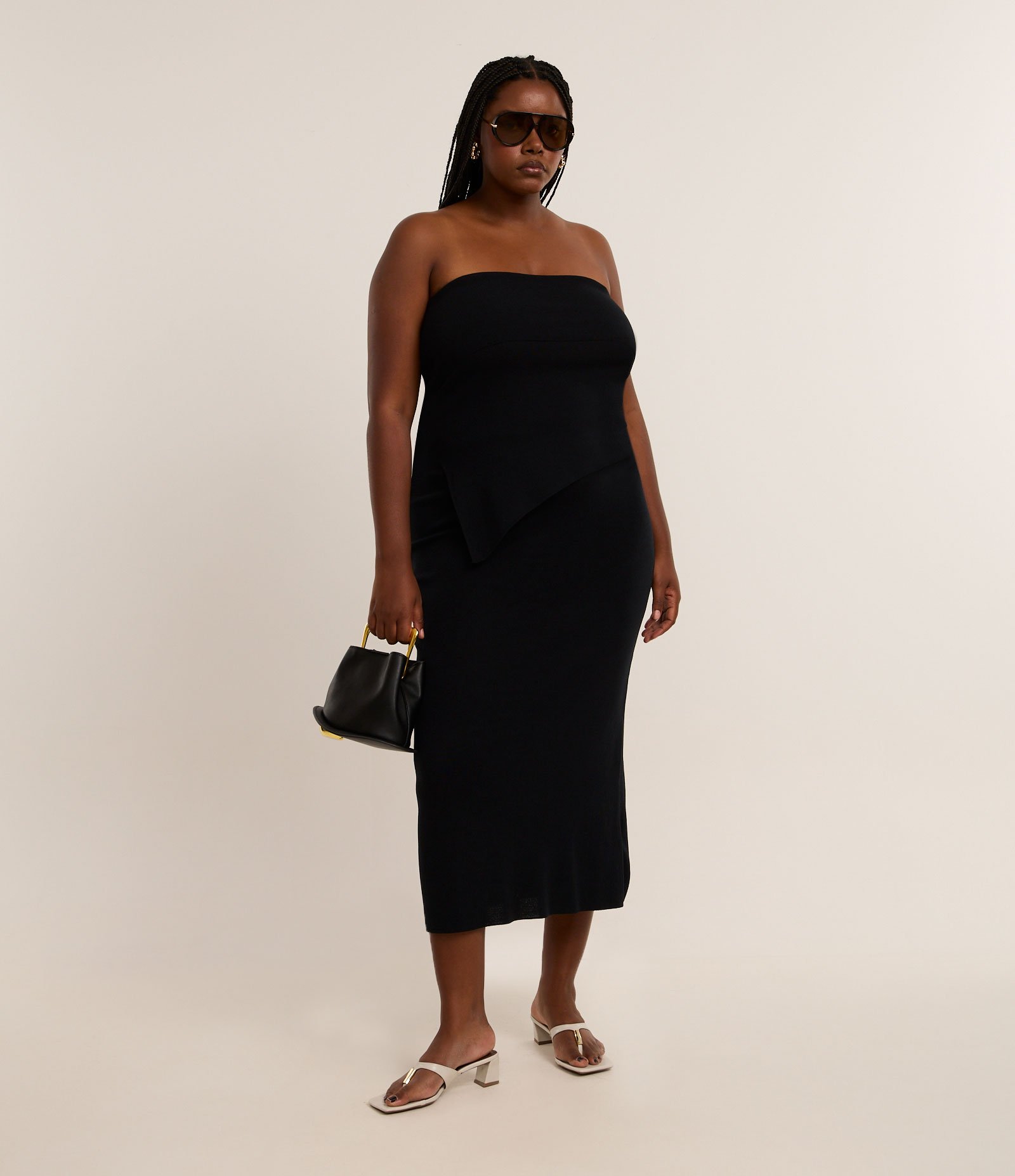 Saia Reta Midi em Tricô Curve & Plus Size Preto 1