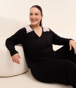 Pijama Longo com Renda Contrastante Curve & Plus Size