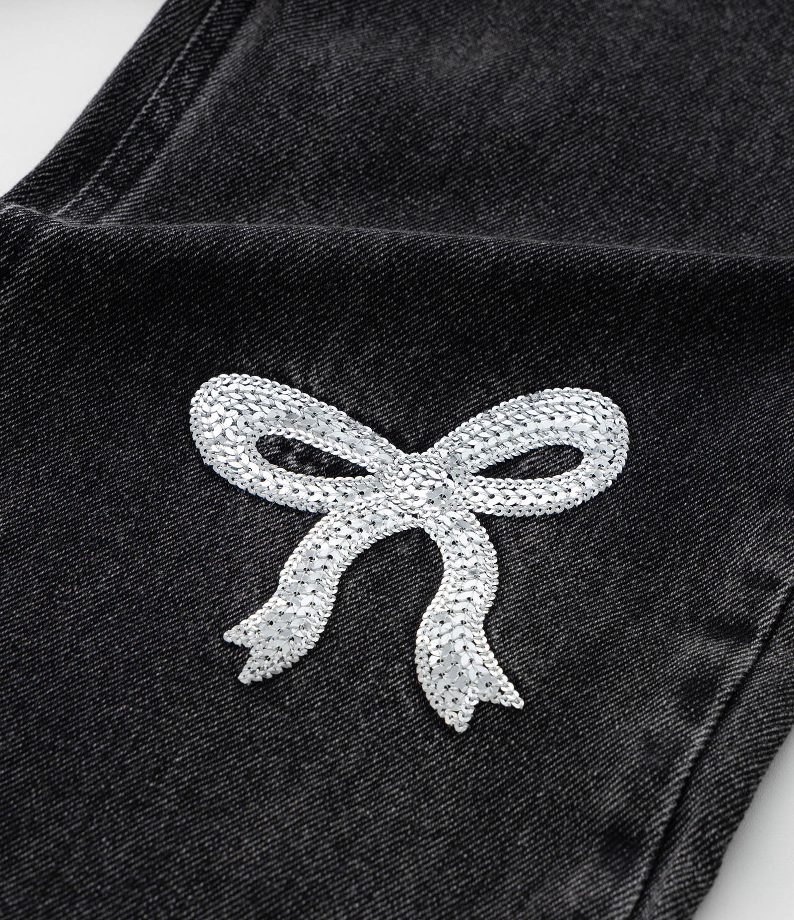 Calça Wide Leg Infantil com Laços Bordados em Paetês - Tam 5 a 14 Anos Preto 6