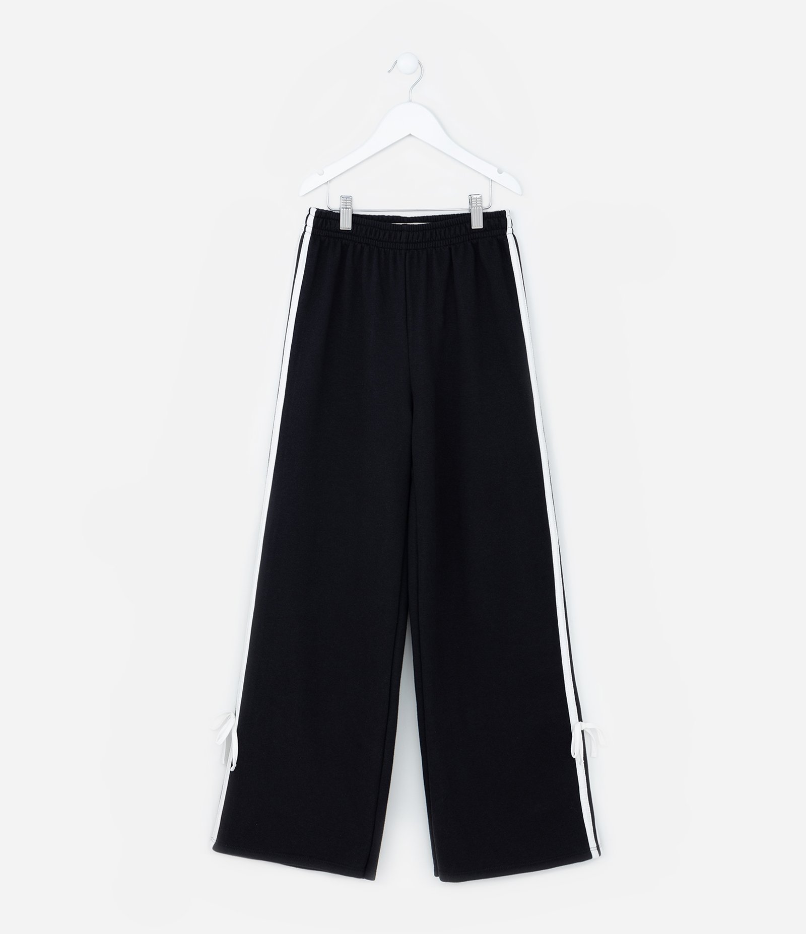 Calça Reta Infantil com Listras e Lacinho - Tam 7 a 14 Anos Preto 1