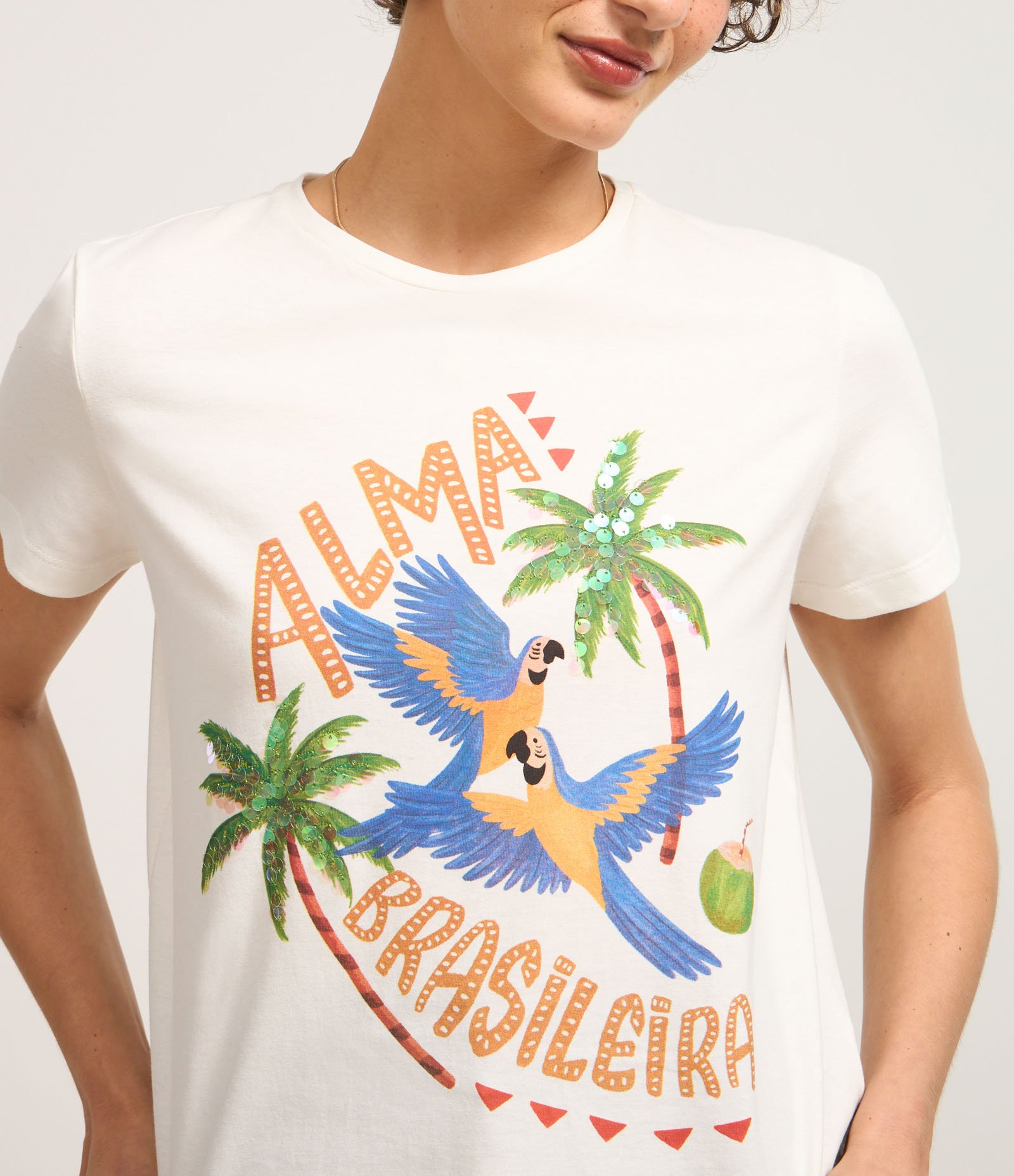 Camiseta em Algodão e Estampa Alma Brasileira com Paetês Branco 3