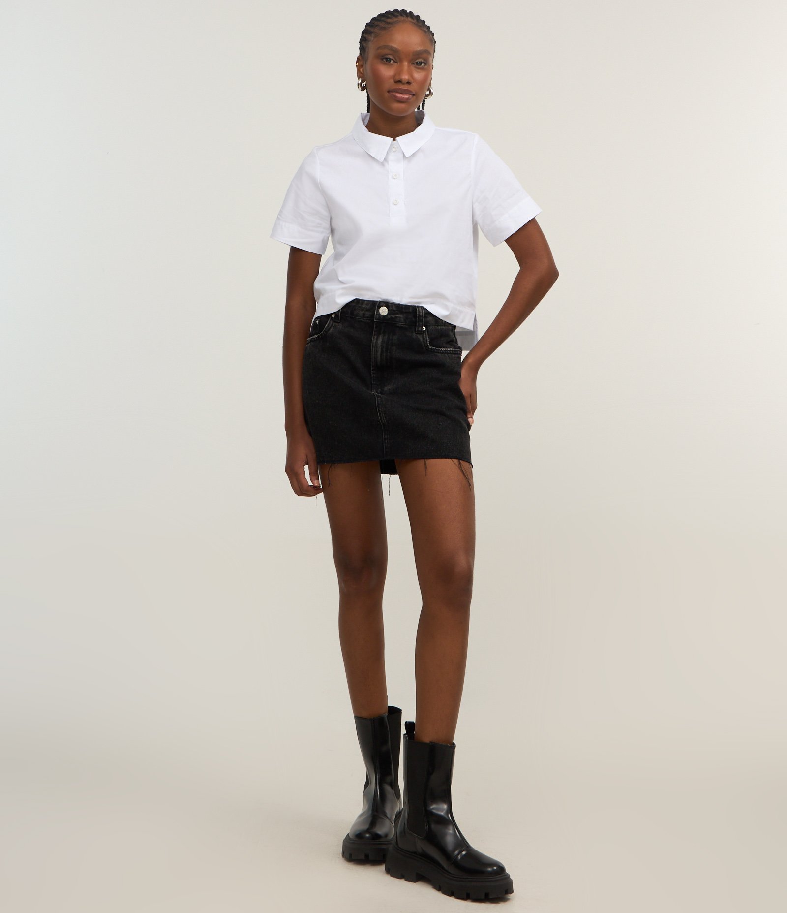 Camisa Cropped em Tricoline com Barra Alongada Branco 2