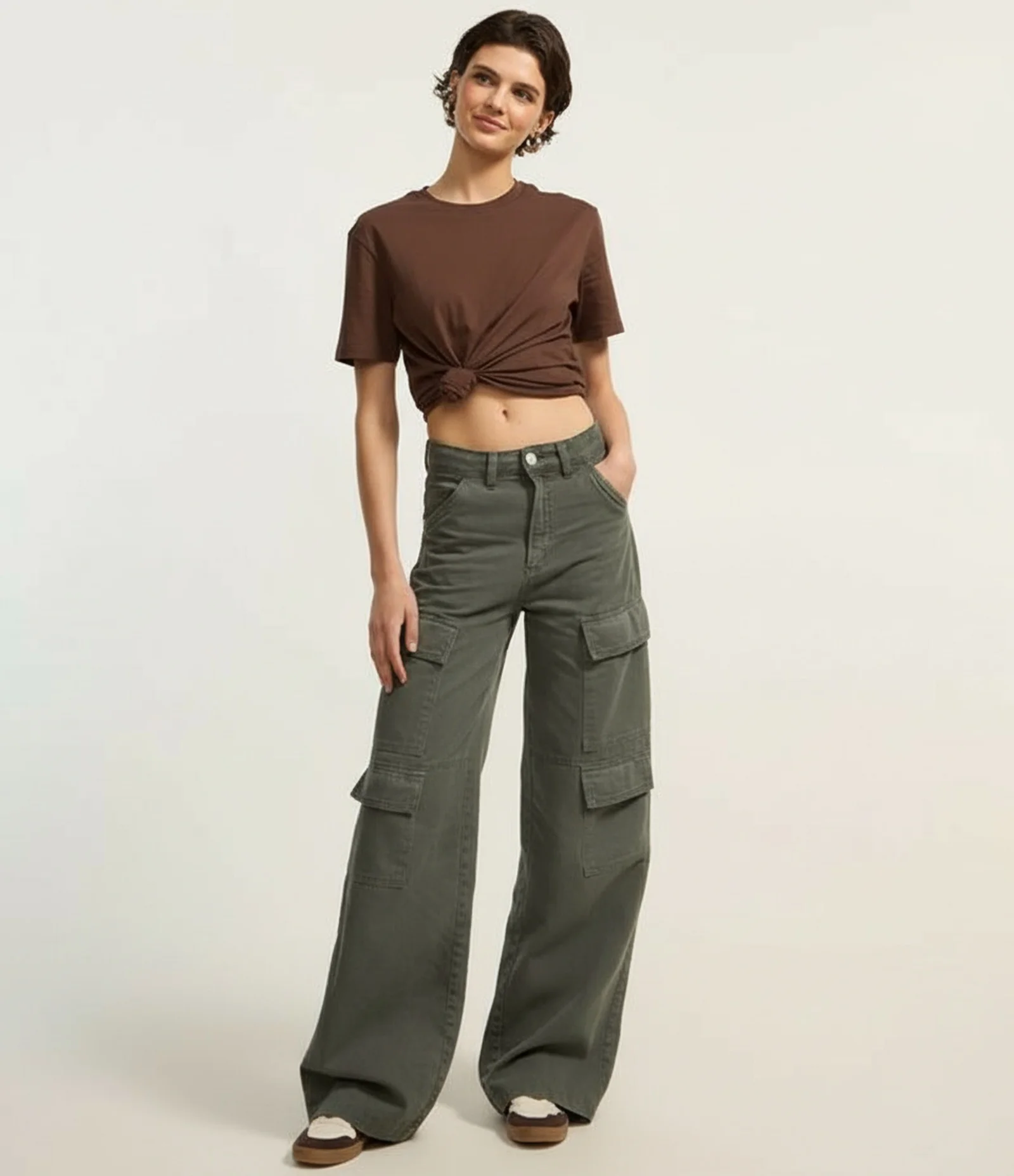 Camiseta Regular em Algodão com Manga Curta Marrom 3