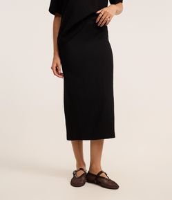 Saia Reta Midi Texturizada em Crepe com Elástico no Cós