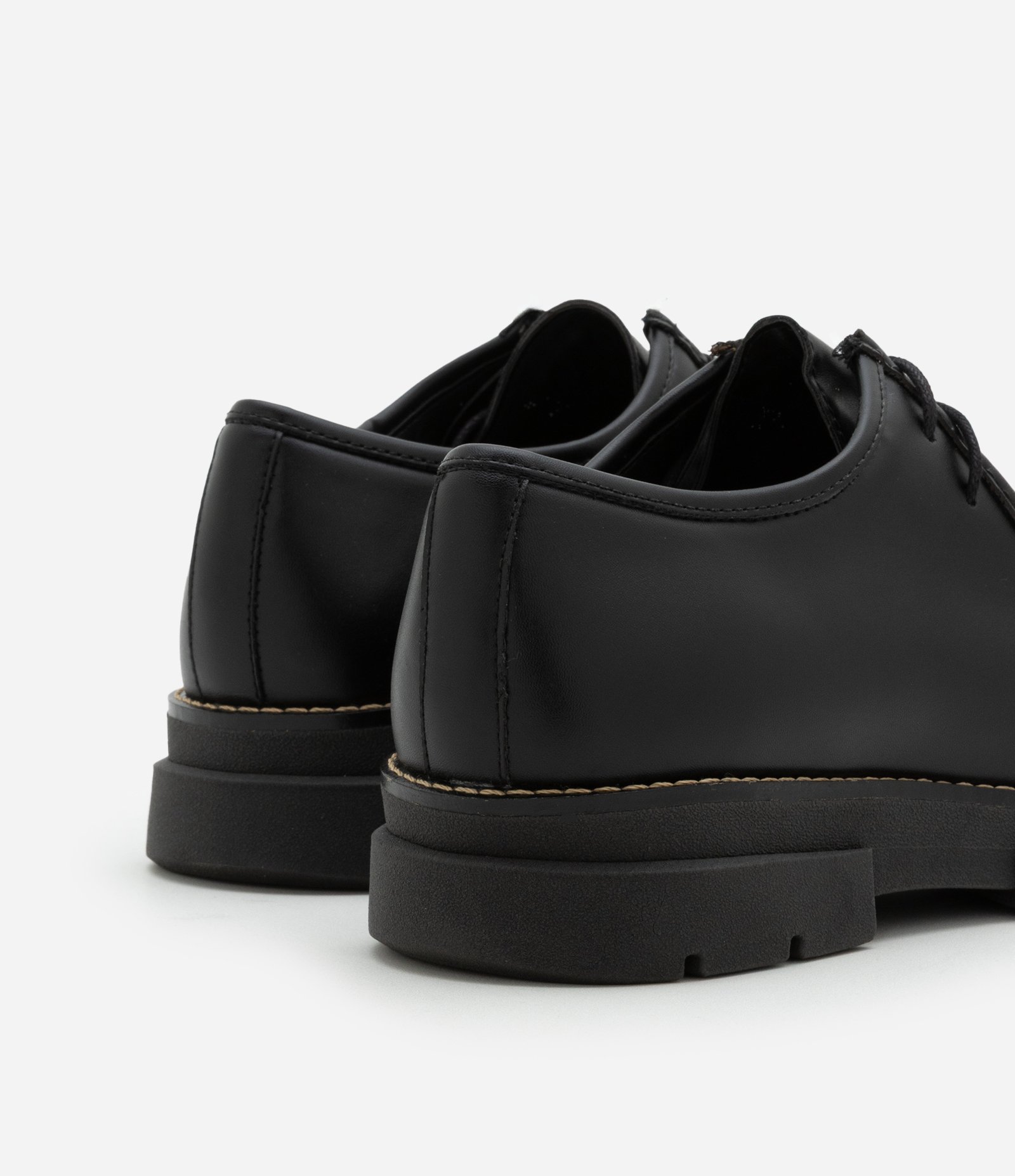 Sapato Casual em Material Sintético Preto 5