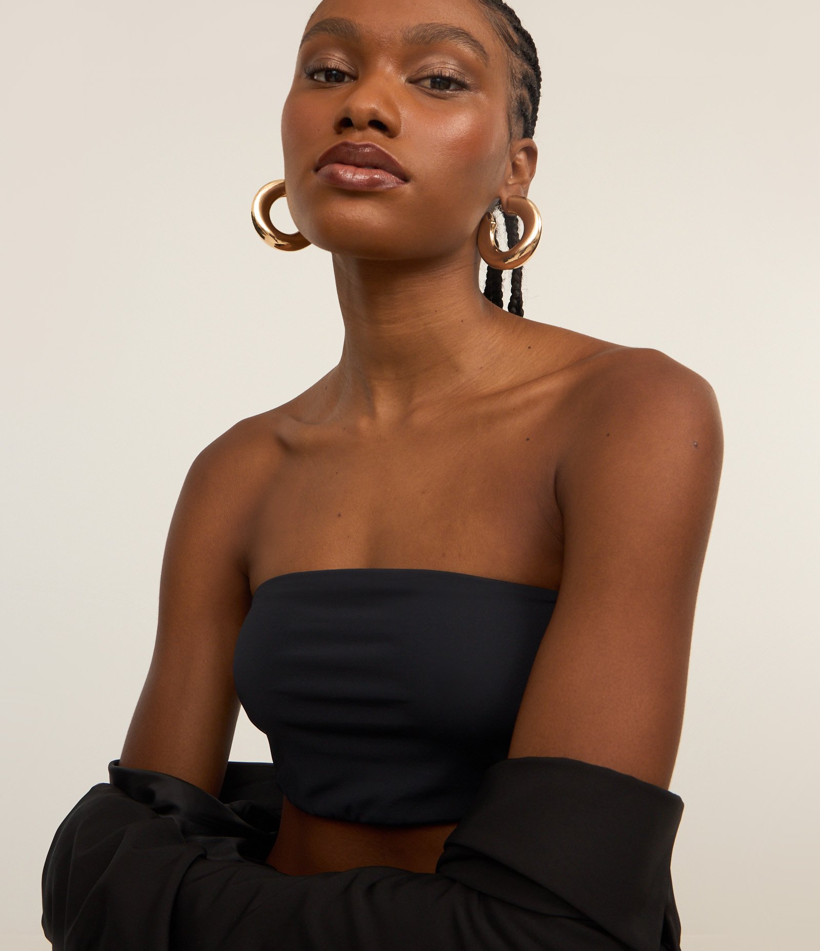 Top Faixa Super Cropped em Poliamida Preto 3