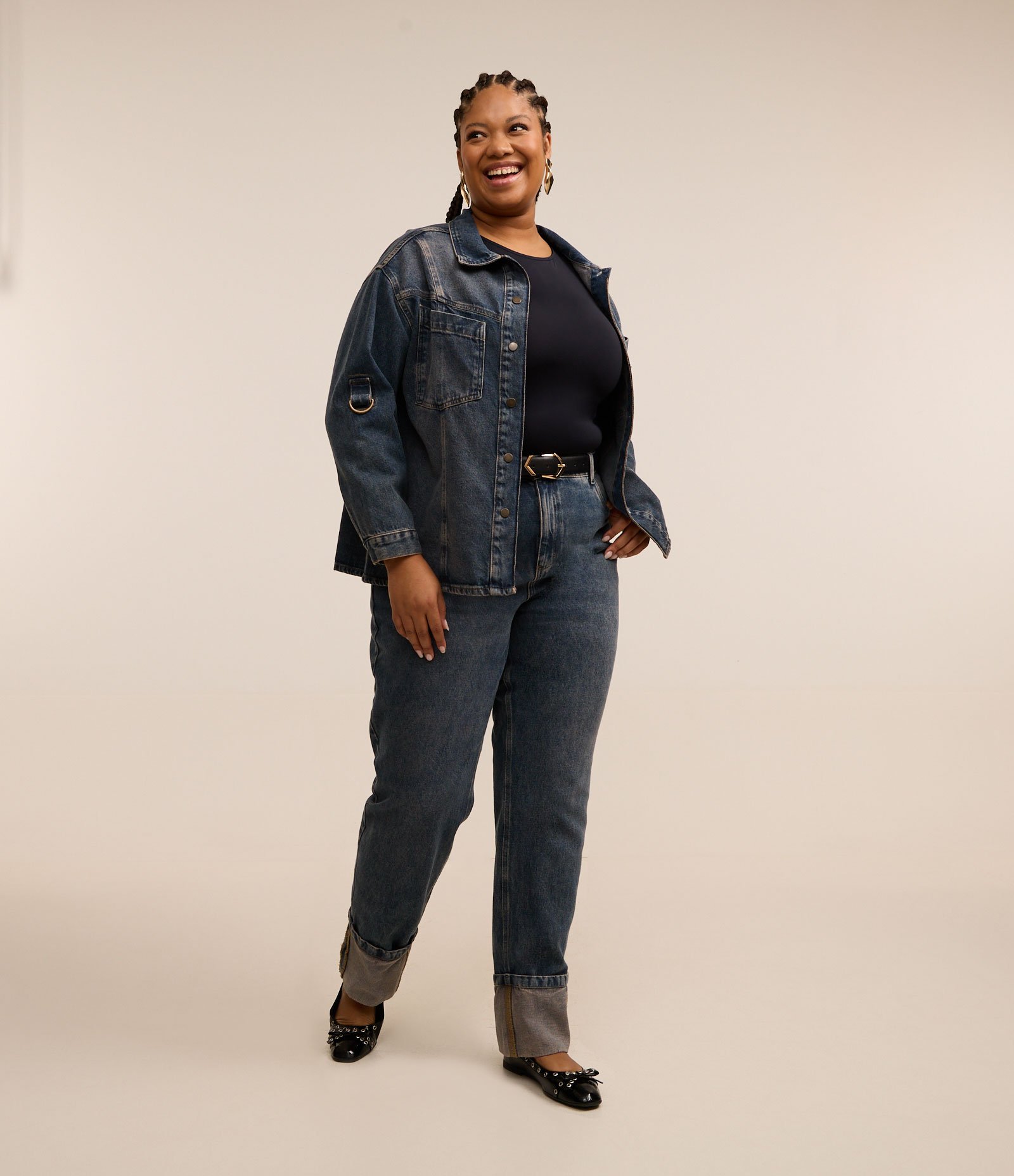 Camisa Jeans Dirty e Martingale com Bolso Curve & Plus Size Azul 3