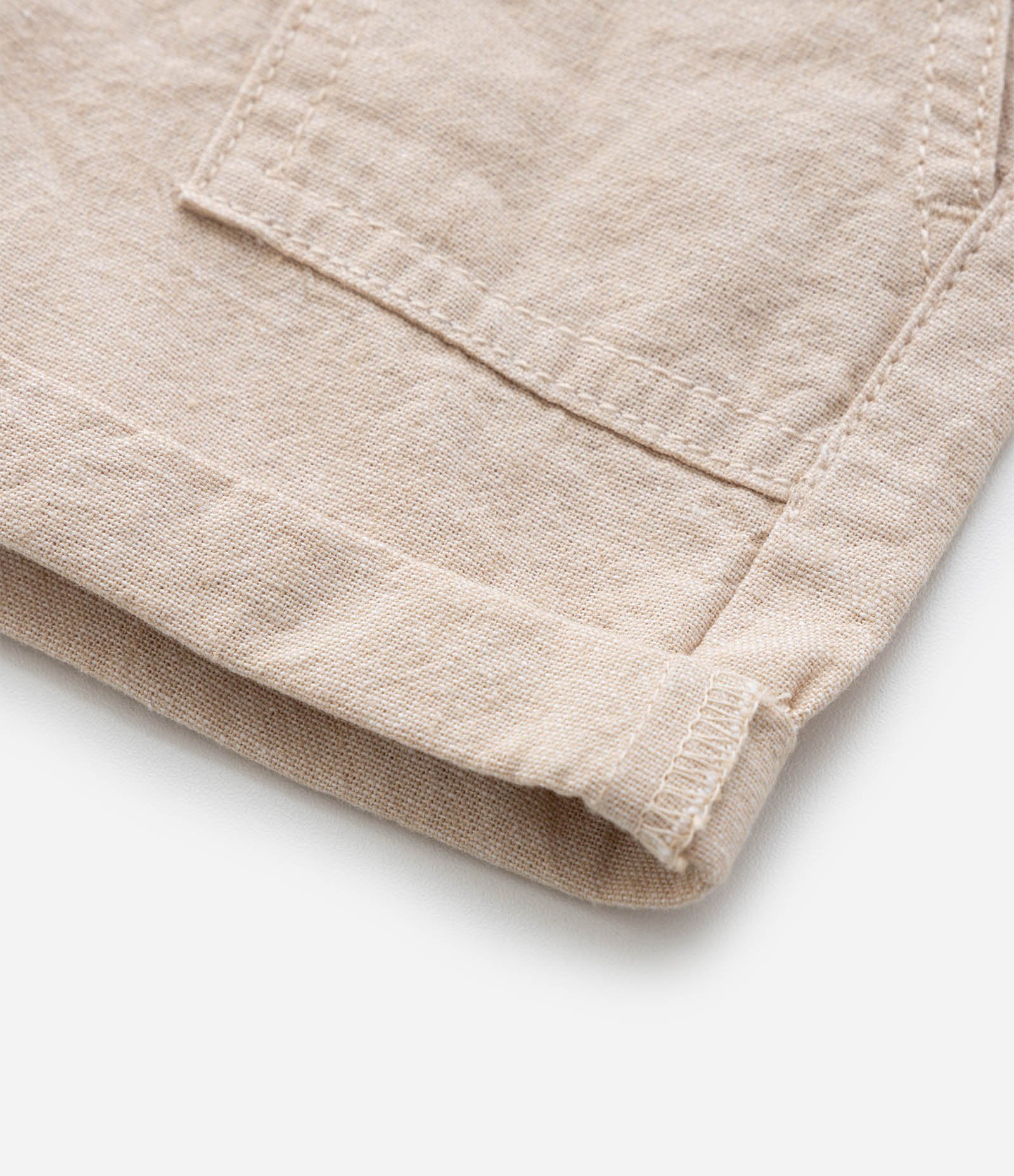 Bermuda Infantil em Linho com Suspensório - Tam 0 a 18 Meses Bege 4