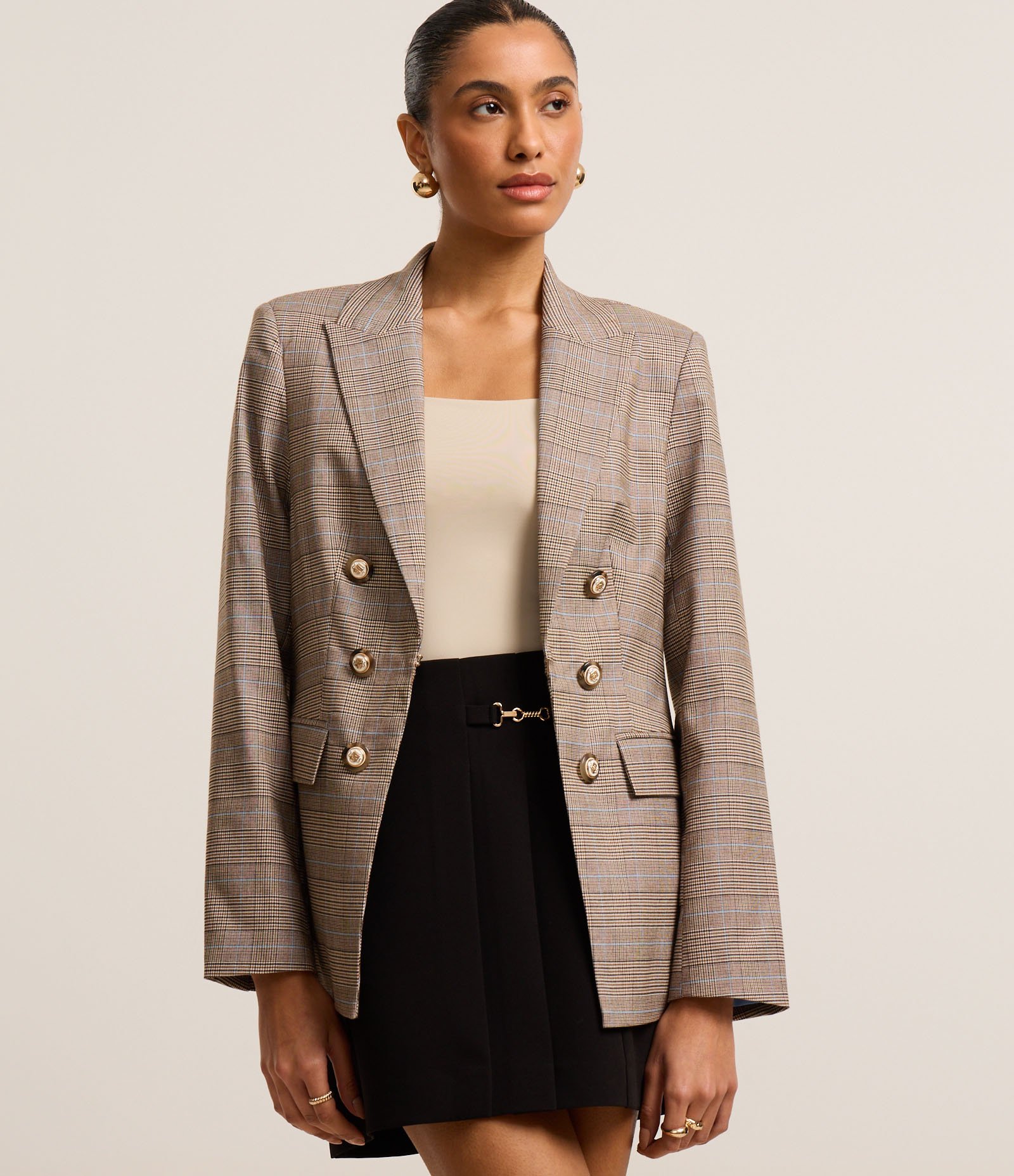 Blazer Alfaiatado com Transpasse e Botões com Brasão Cinza 1