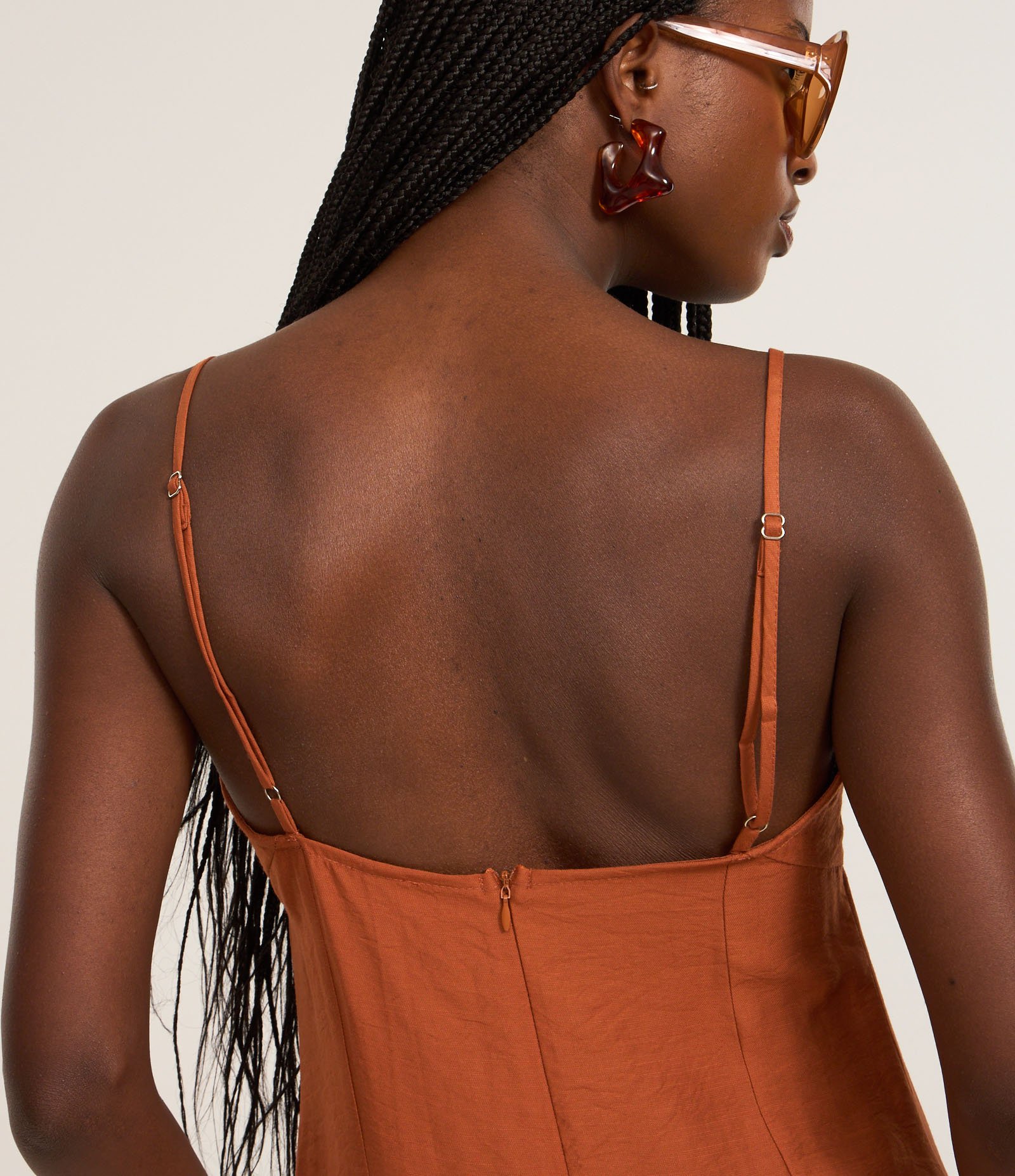 Vestido New Midi com Alça Fina e Zíper nas Costas Terracota 4