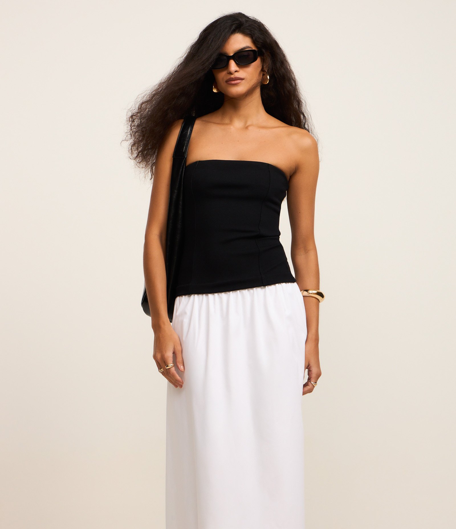 Vestido Evasê Midi em Tricoline com Pregas na Cintura Preto/Branco 2