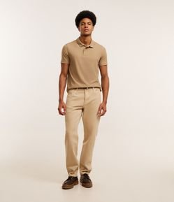 Calça Jeans Slim com Lavagem Estonada