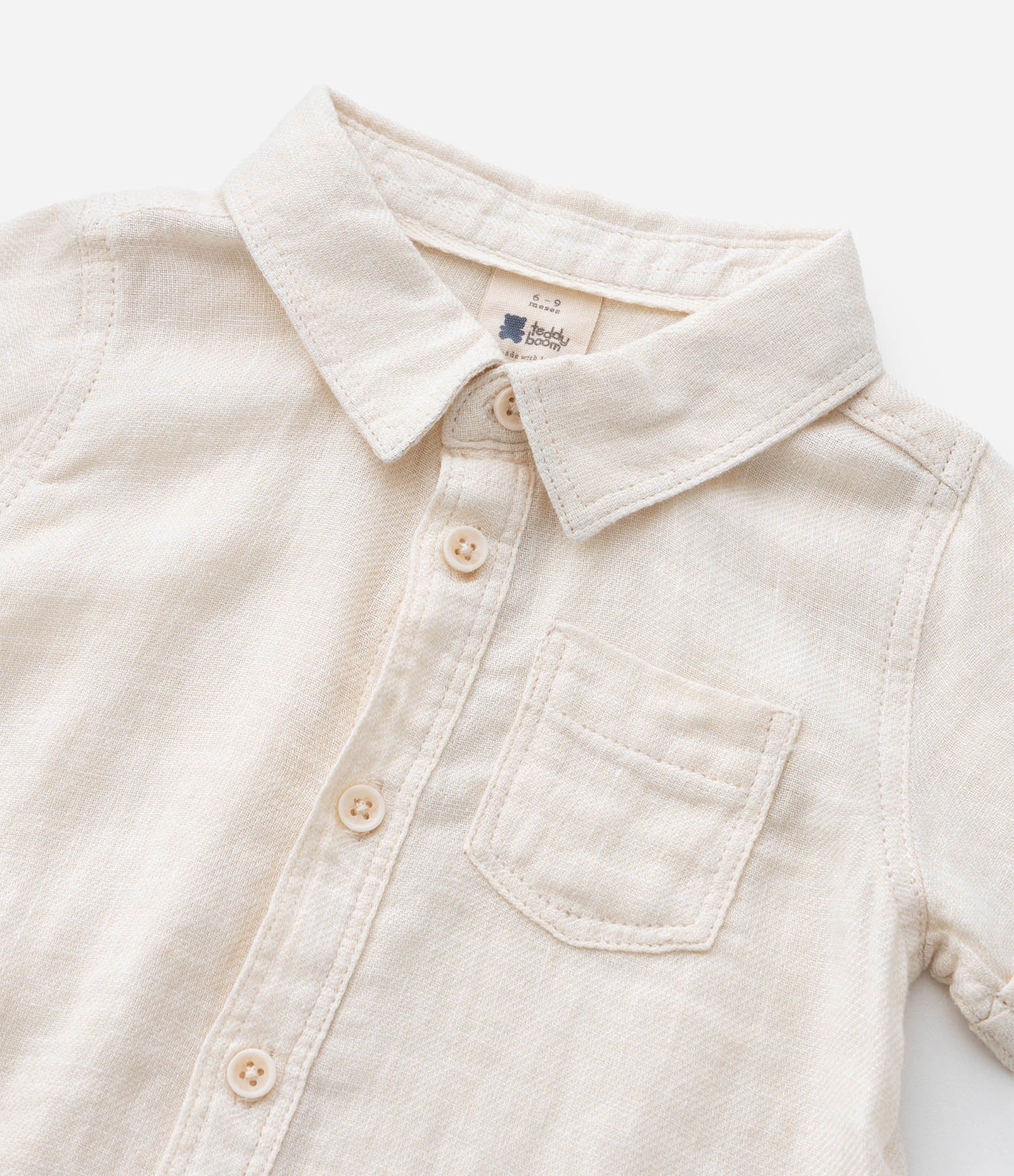 Camisa Infantil em Cambraia com Bolso - Tam 0 a 18 Meses Bege 8