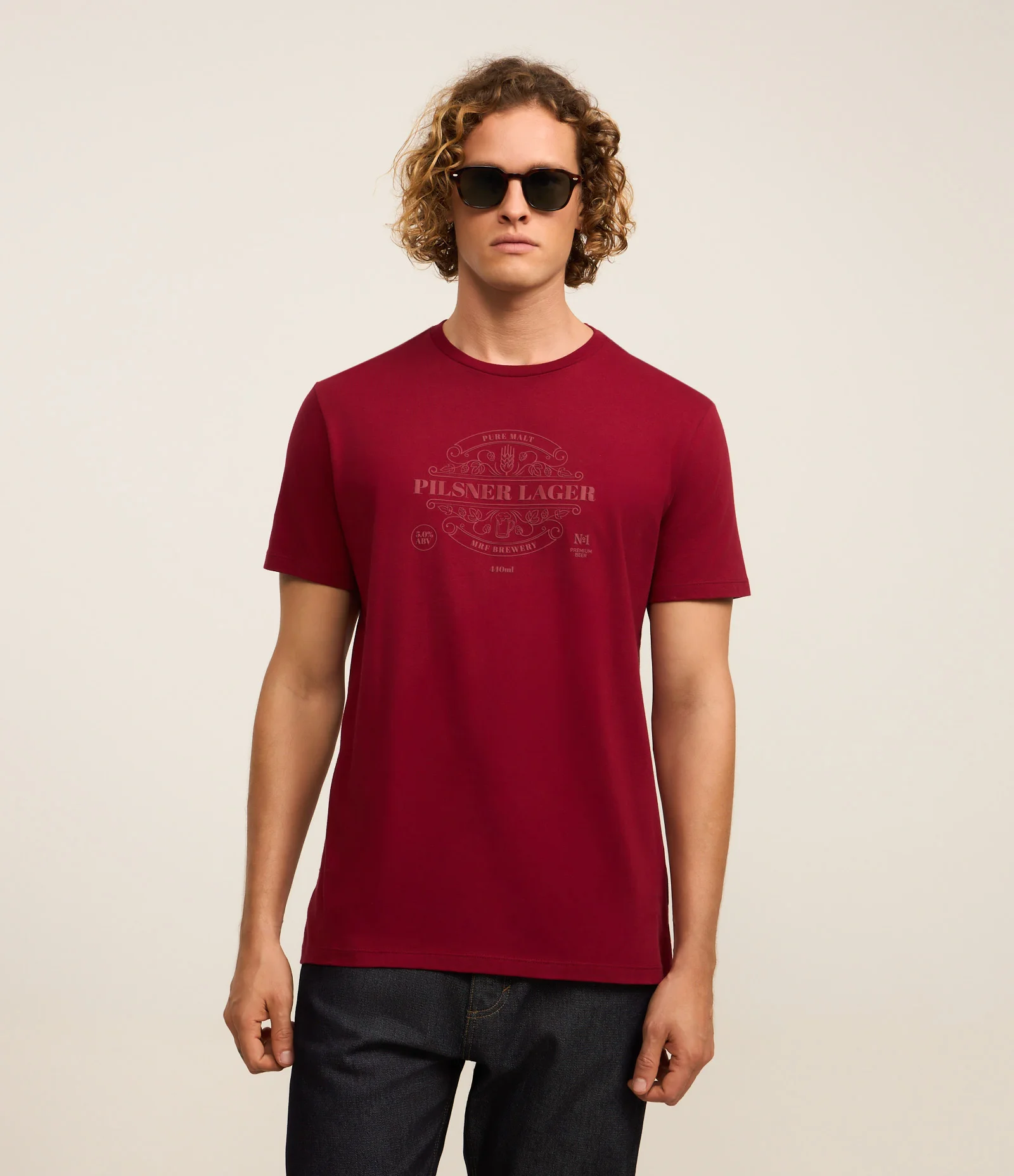 Camiseta Comfort em Algodão com Estampa Lettering Frontal Pilsner Lager Vermelho 1