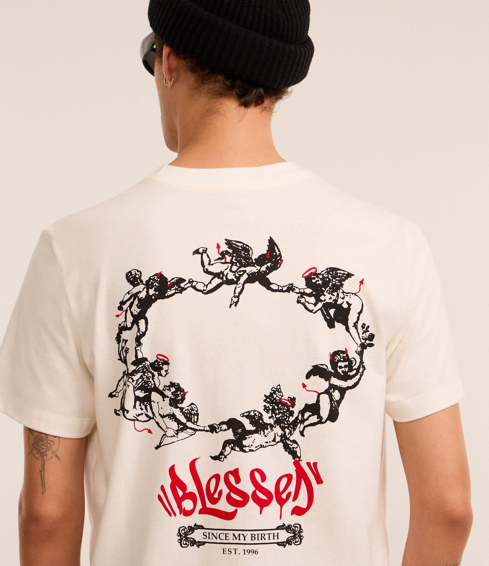 Camiseta Comfort em Algodão com Estampa Circulo de Anjos Branco 3