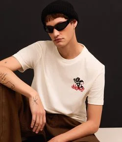 Camiseta Comfort em Algodão com Estampa Circulo de Anjos