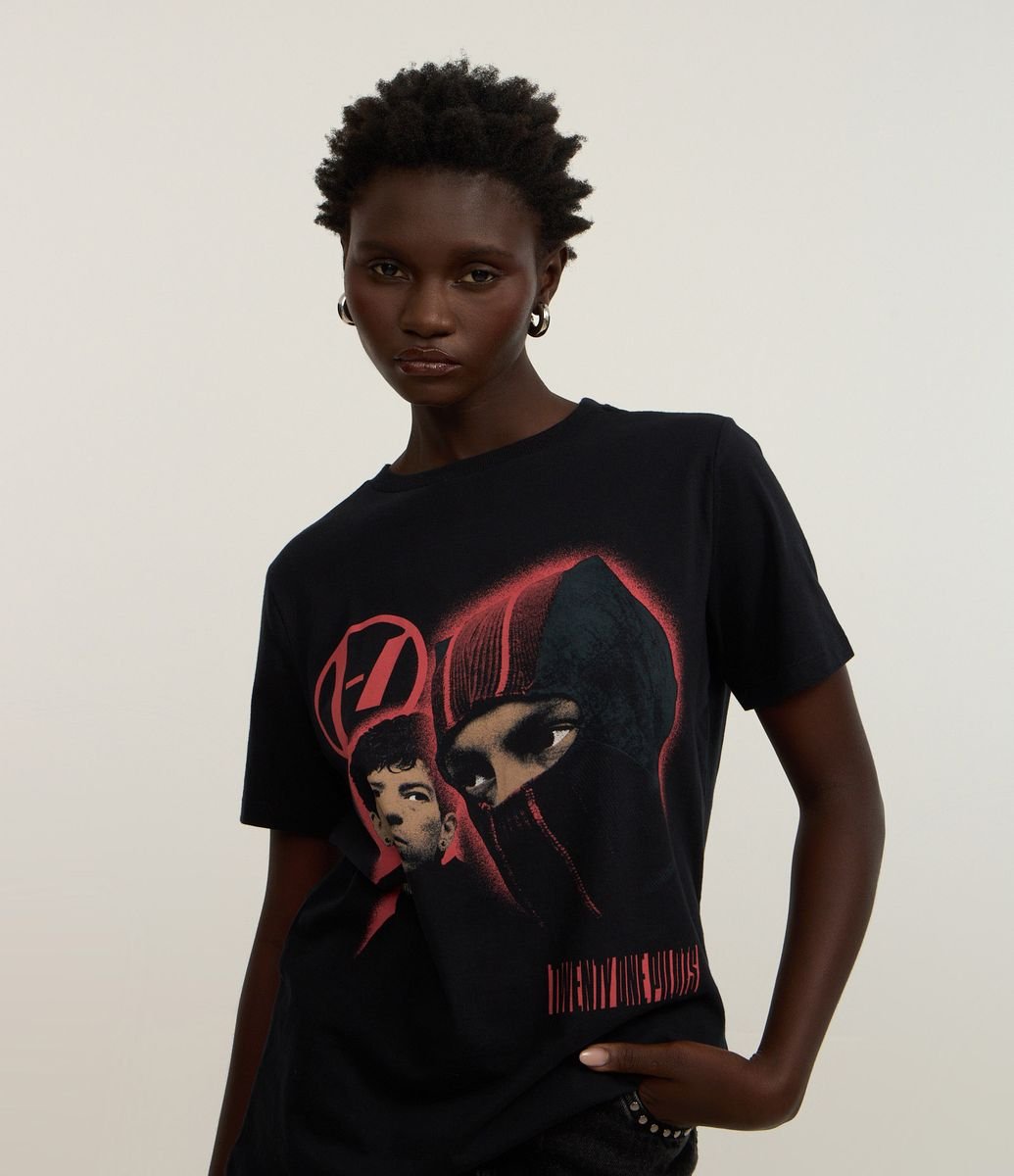 Camiseta T-shirt em Algodão com Estampa Twenty One Pilots Preto