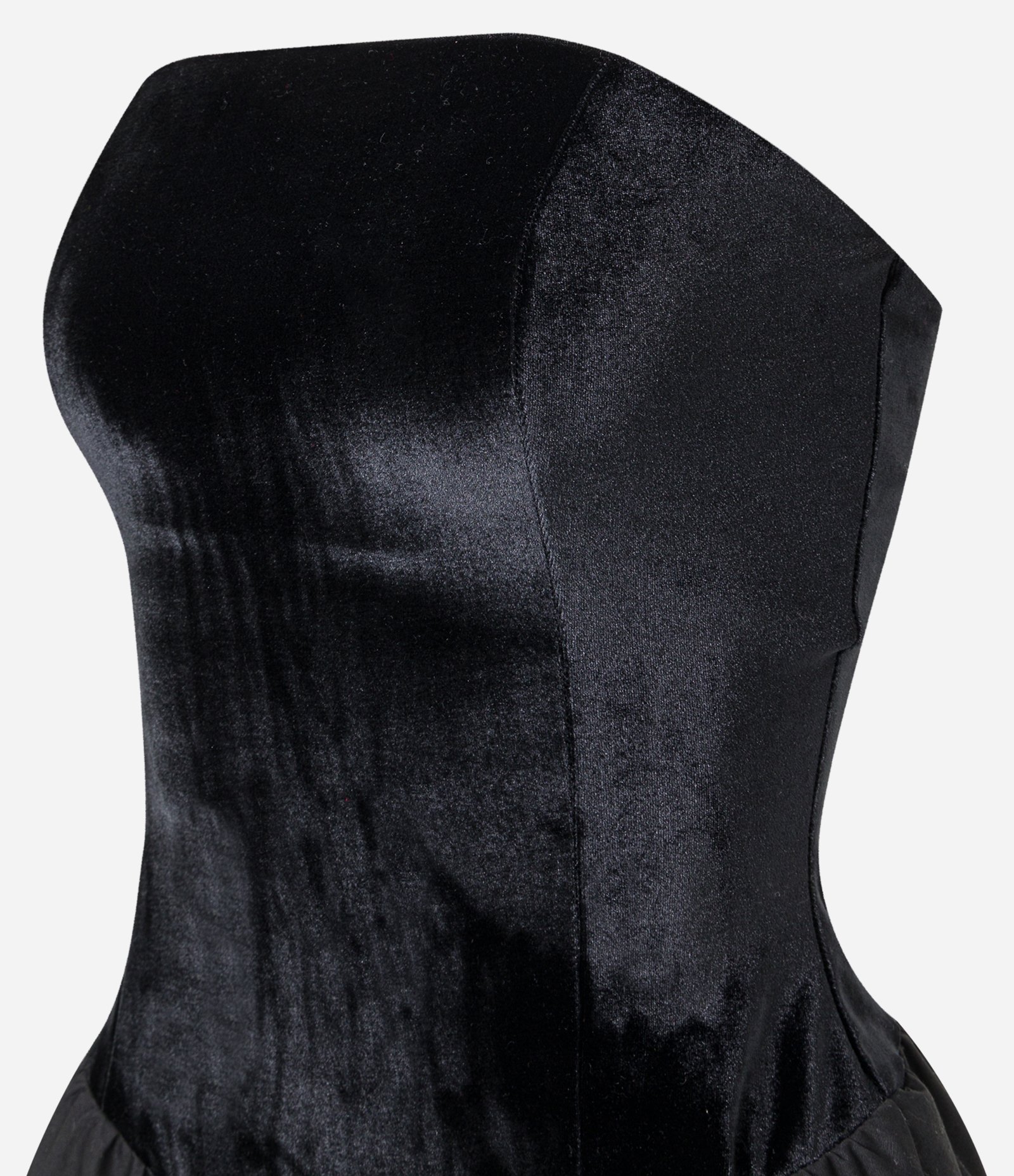 Vestido Balonê em Veludo Tomara que Caia Preto 7