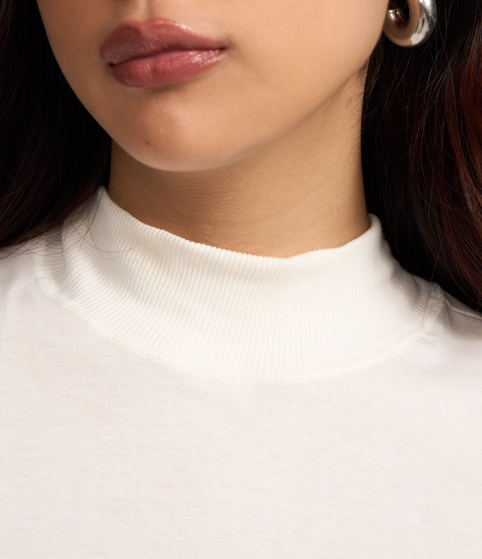 Camiseta em Algodão com Golinha Branco 3