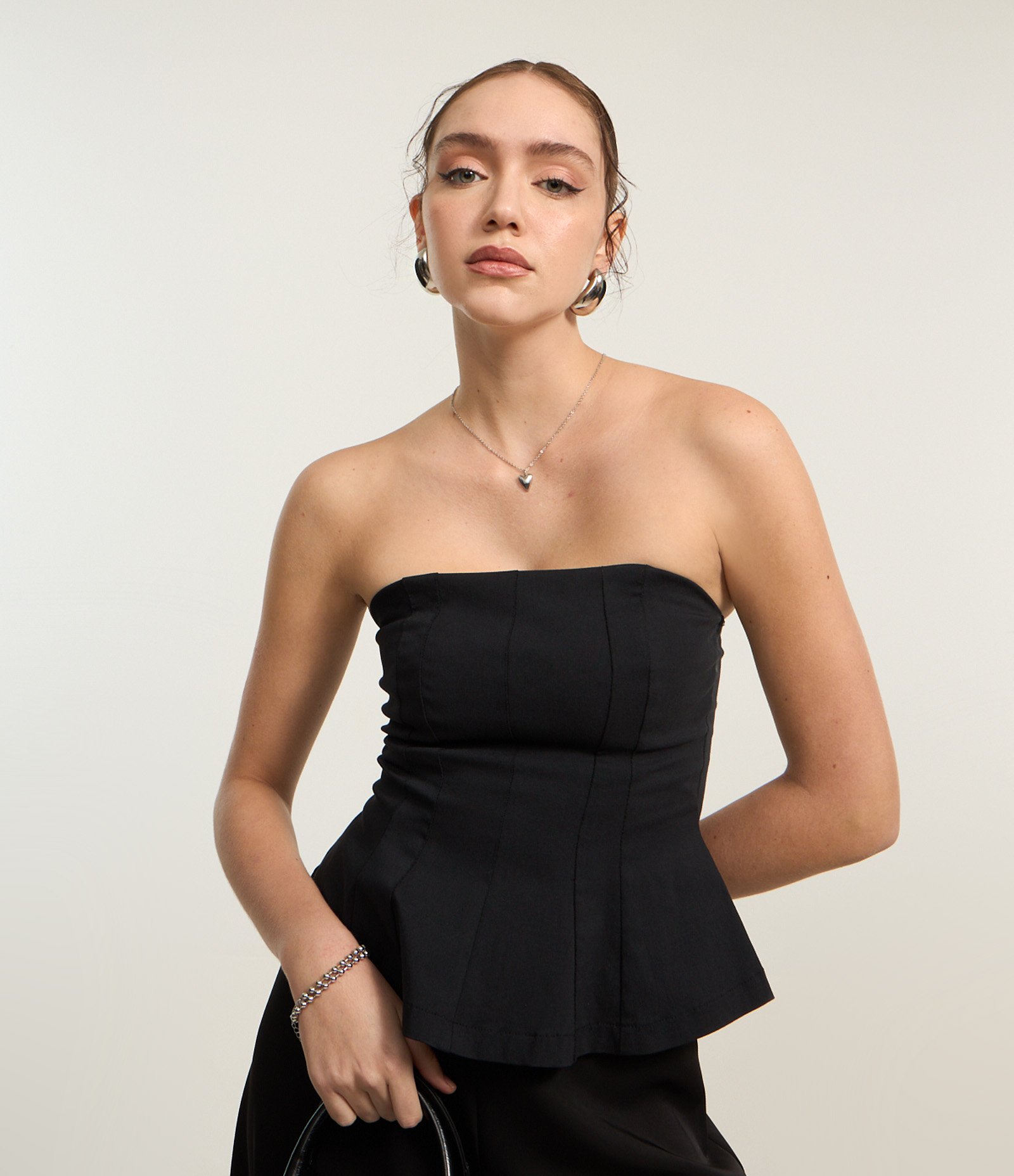 Blusa Peplum em Bengaline sem Alças Preto 1