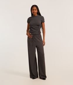 Calça Reta Texturizada com Amarração no Cós