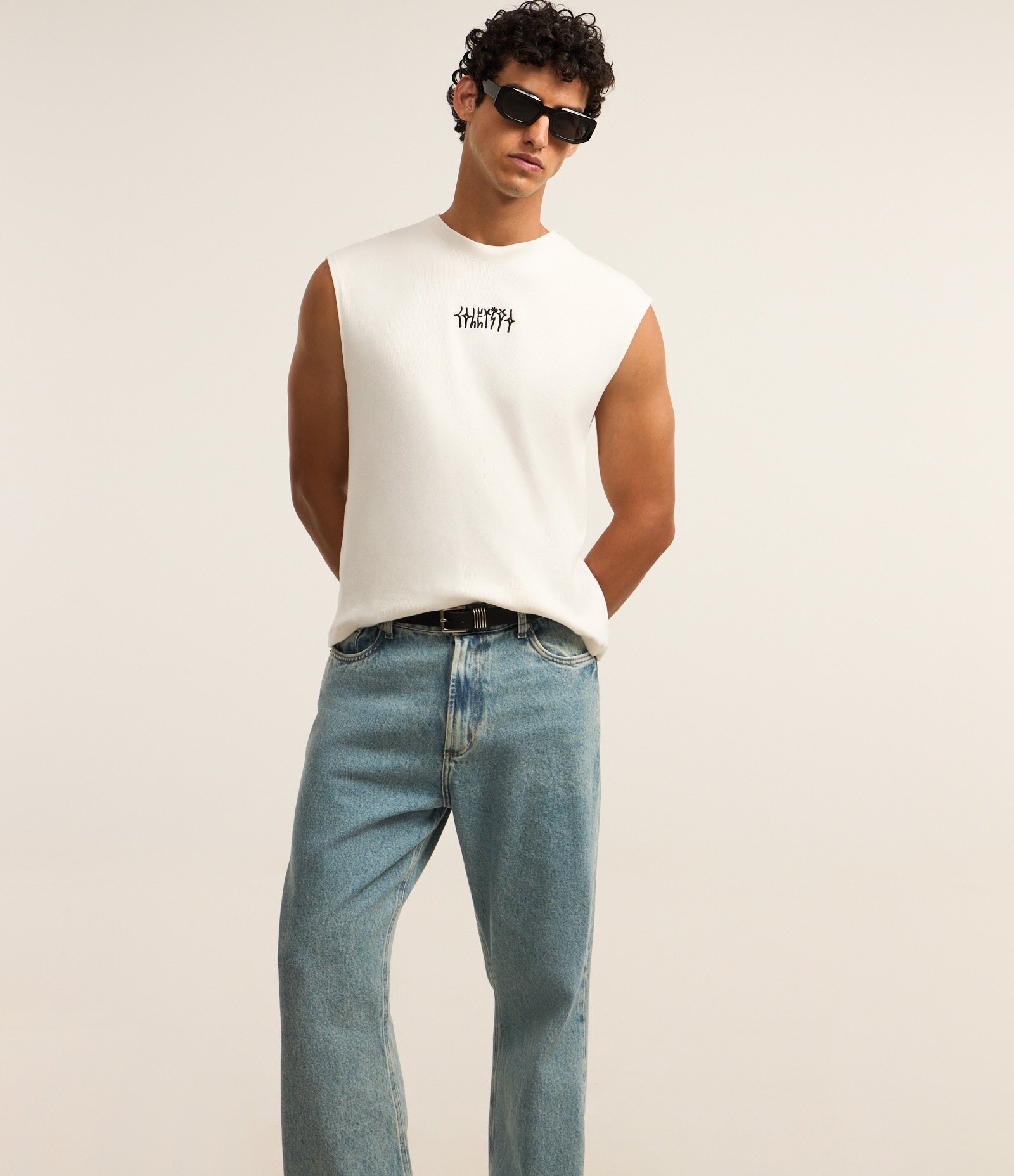 Calça Flare em Jeans com Lavagem Dirty Azul 3